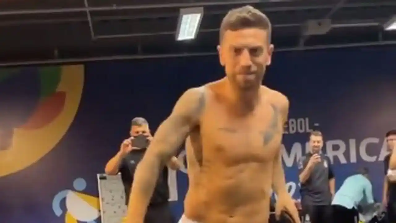 A puro baile: así se festejó en el vestuario el pase a la final de la Copa América