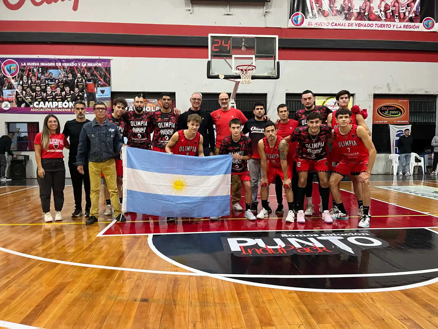 El Rojo de barrio San Martín recuperó la sonrisa y volvió a sumar de a dos en la tercera categoría del país. Foto: Fabián Gallego.