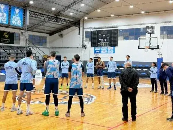 Racing presentó plantel y
arrancó la pretemporada