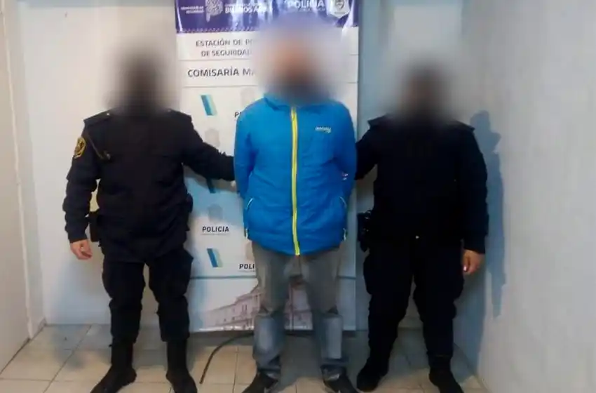 Intentó robar una bicicleta, se asustó y fue atrapado