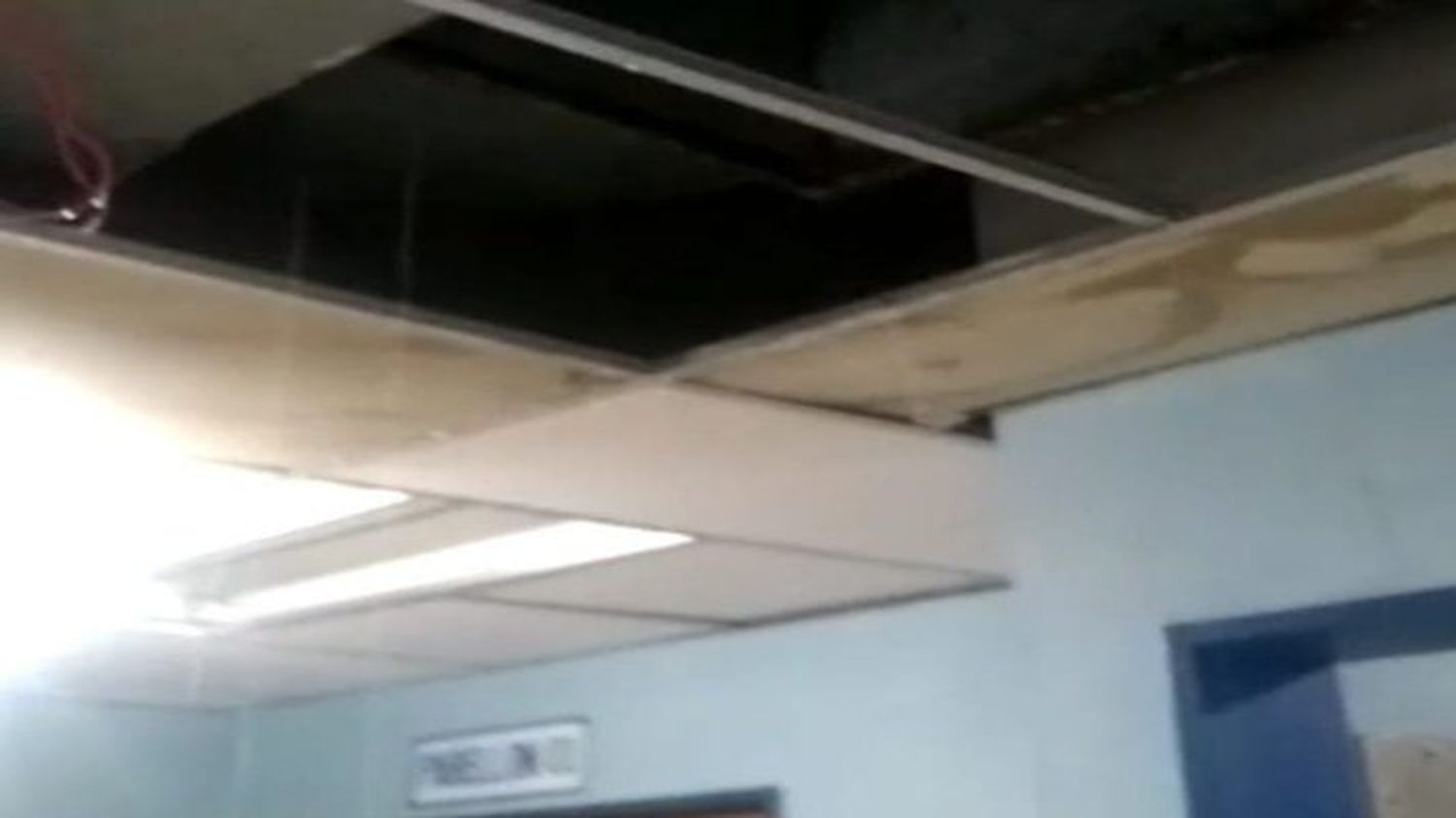 SE CAE A PEDAZOS el techo del quirófano del Hospital Dr. Ernesto Segundo Paolini de Colón en Táchira
