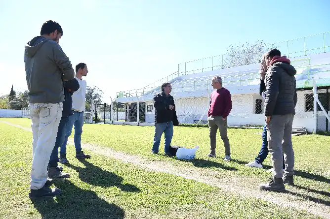 El estadio municipal “Juan Silverio Oroz” incorporará un sistema de riego automatizado
