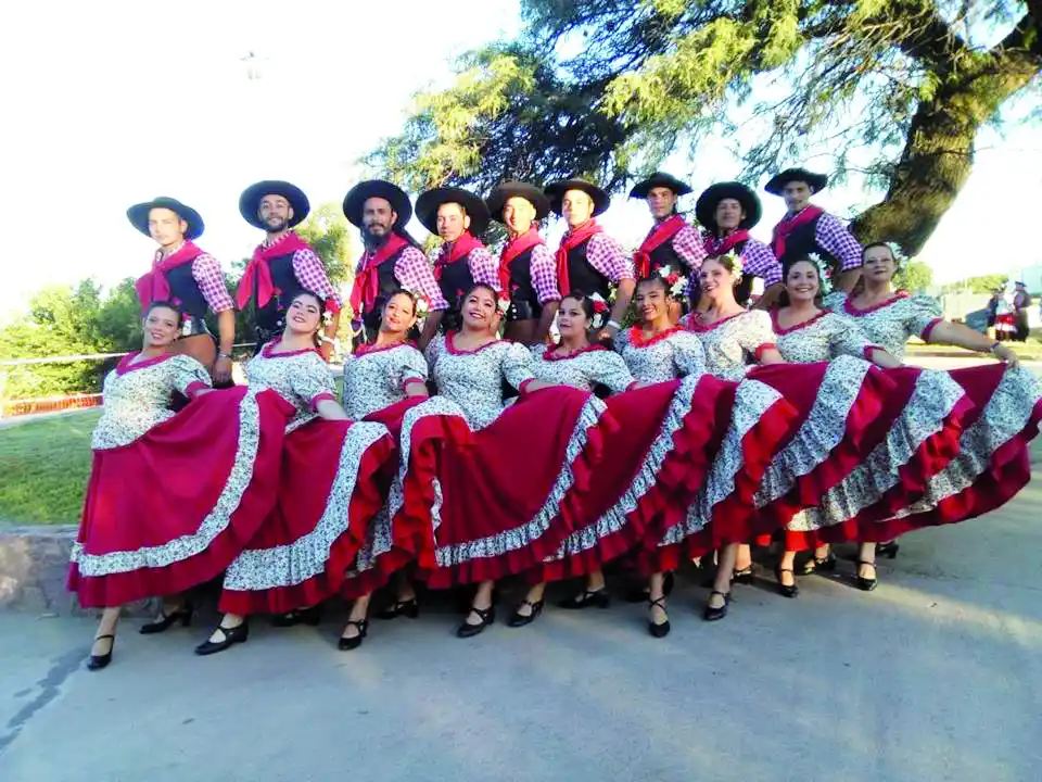 Se viene el 17° Certamen Nacional de la Danza Tradicional y Estilizada