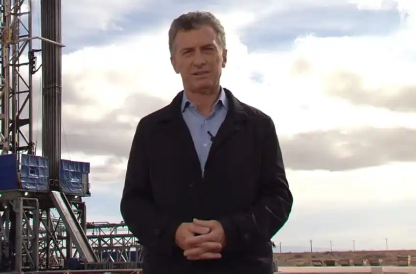 Macri pidió eliminar los impuestos en las tarifas de los servicios