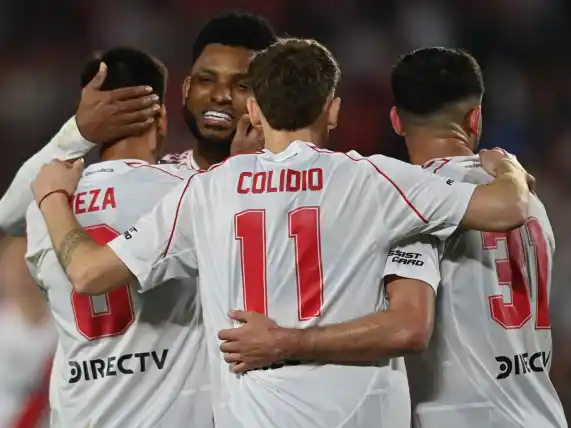 River busca sellar la clasificación ante Independiente del Valle en el Monumental