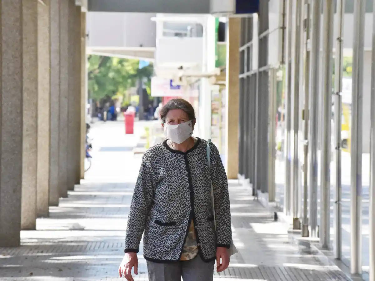 Retrotraen al 6 de marzo los precios de termómetros y barbijos