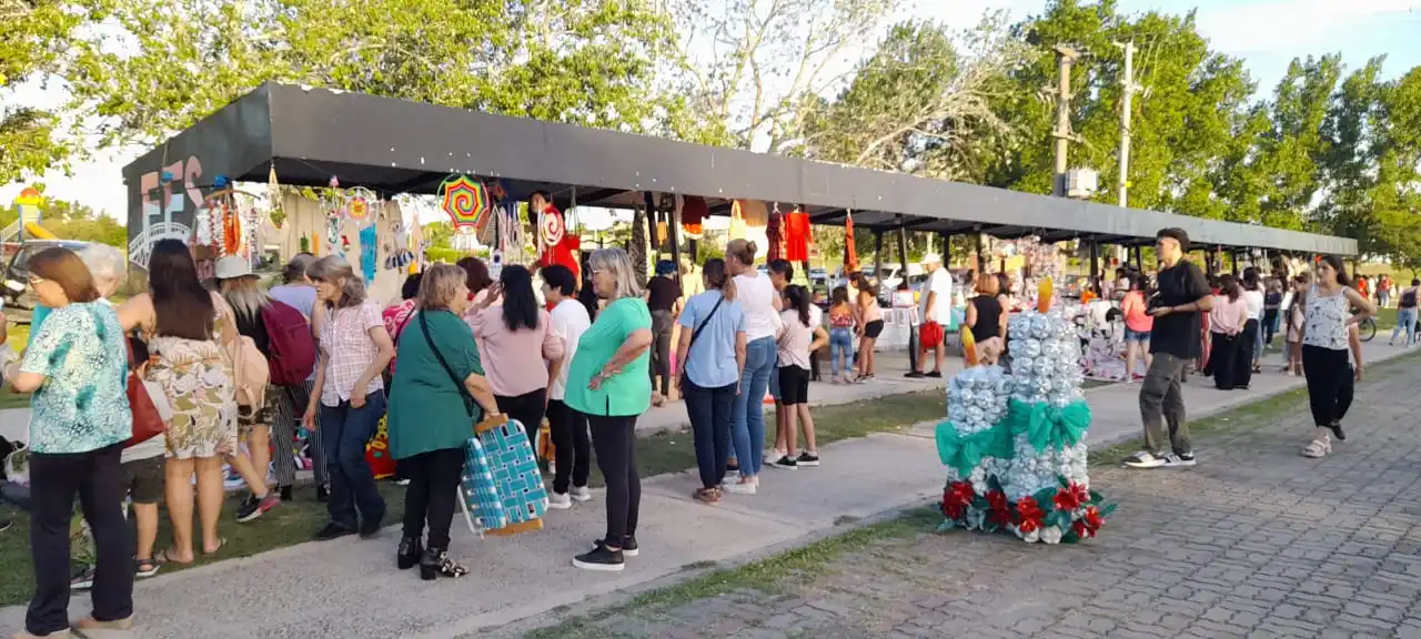 Un numeroso público asistió a la muestra municipal de talleres.