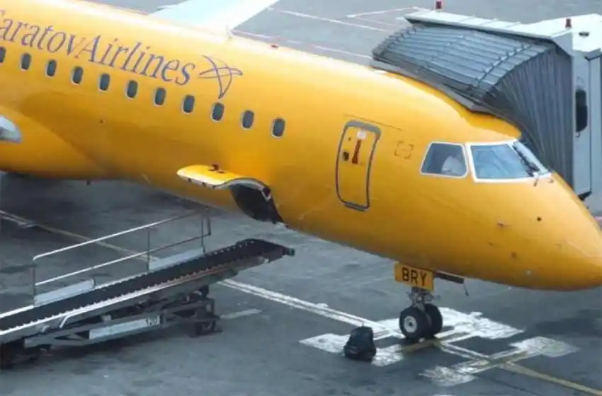 Un avión ruso con 71 personas a bordo se estrelló cerca de Moscú