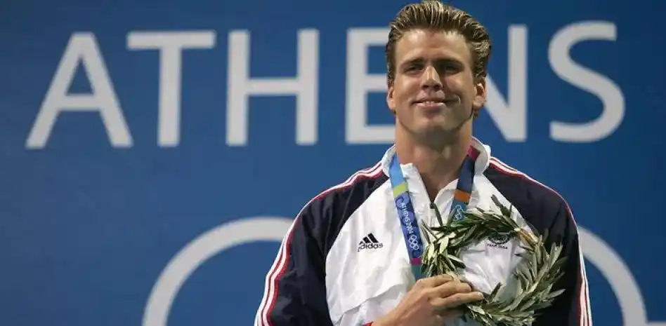 Gary Hall ganó 10 medallas olímpicas y la perdió en el incendio de Los Ängeles.