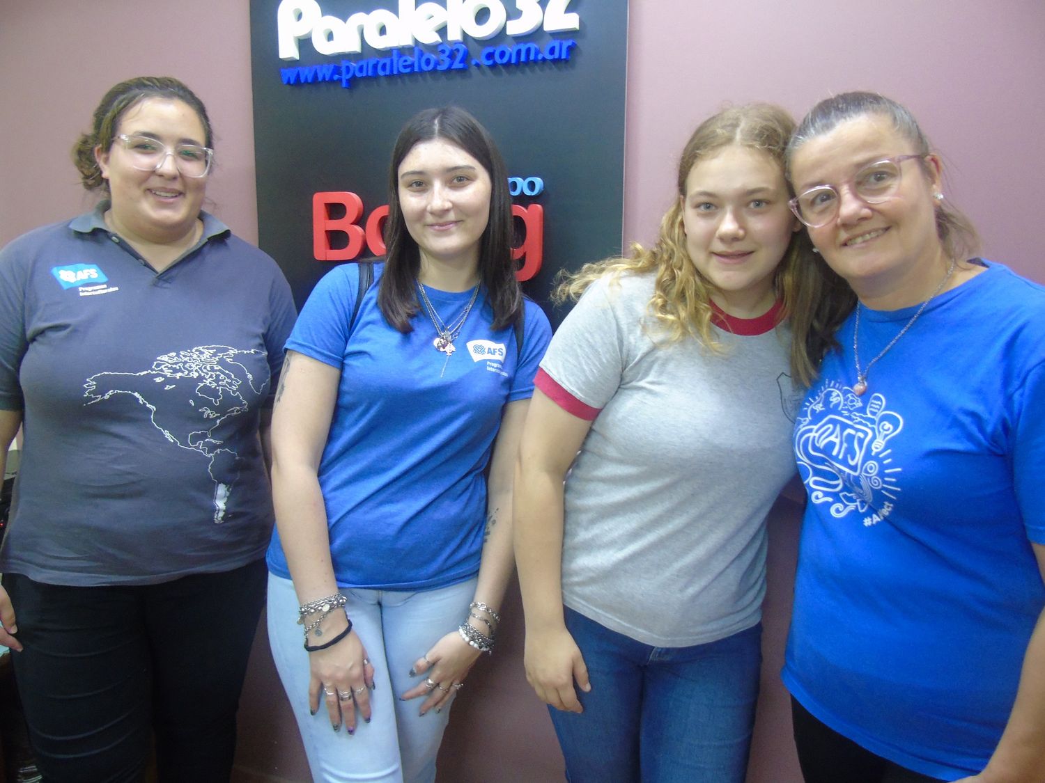 Hay doce jóvenes extranjeros de intercambio en nuestra zona
