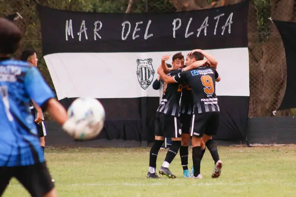 Atlético Mar del Plata ganó y se clasificó a playoffs