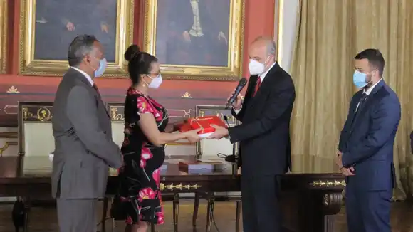 Por cuarto año consecutivo: régimen de Maduro entrega presupuesto a la ANC