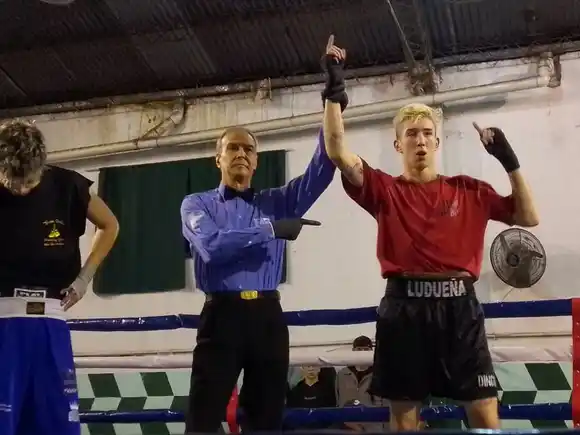 Intensa velada de boxeo en el Regional con grandes combates amateurs