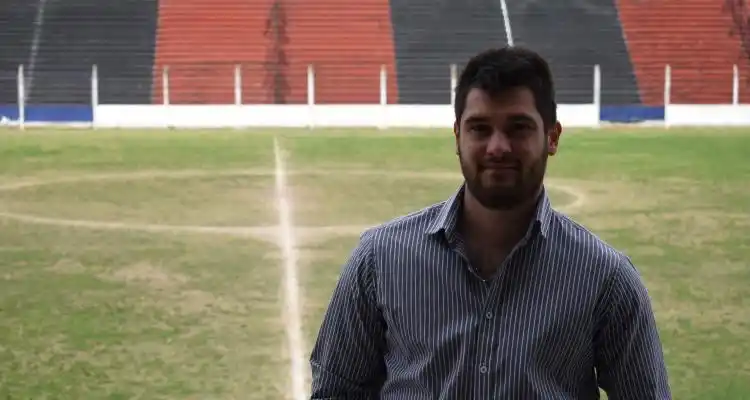 Ramiro Sánchez Negrete, mano a mano con La Opinión: “A mi papá le decía que quería ser Director de Deportes, pero siempre me alejó para protegerme”