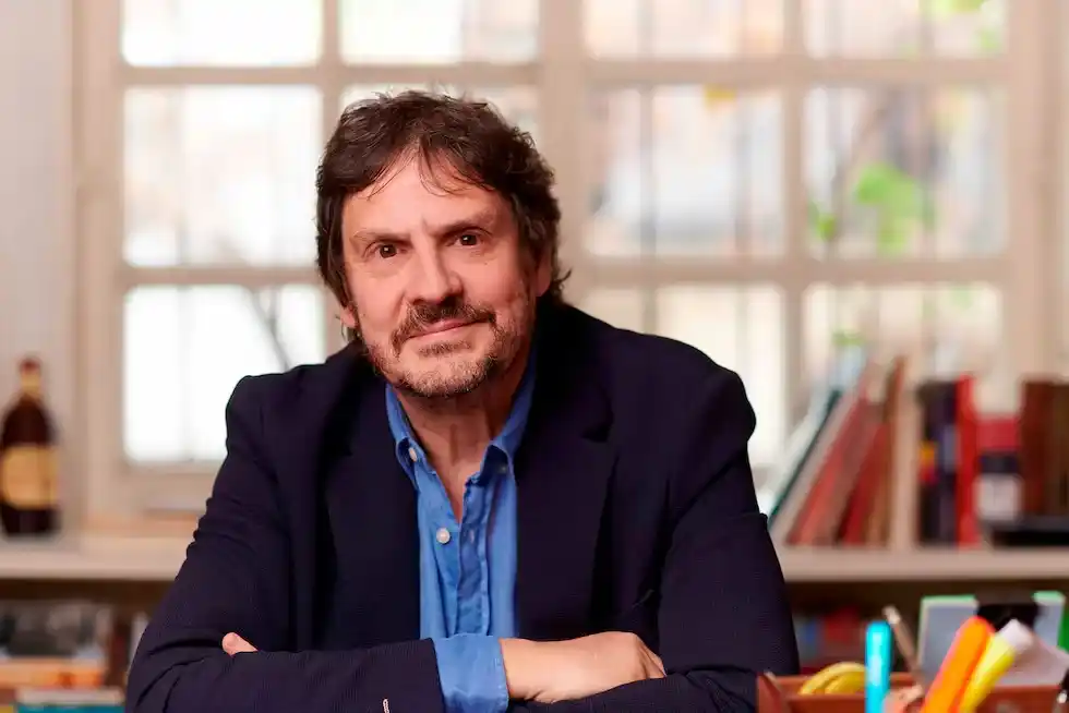 Felipe Pigna habló sobre su libro “76” y la memoria histórica.