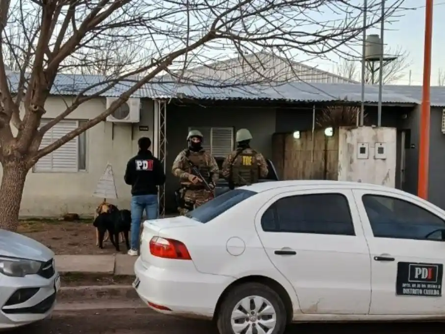 Allanamientos por extorsiones y balaceras digitadas desde Piñero 2