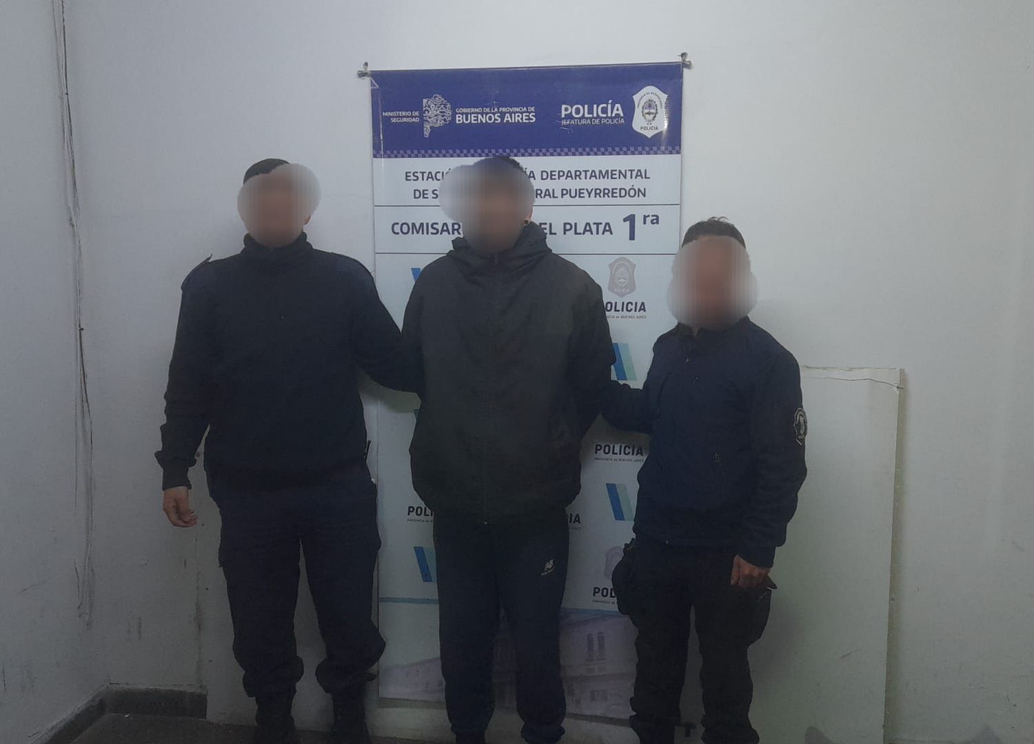 El hombre dio alcoholemia positiva.
