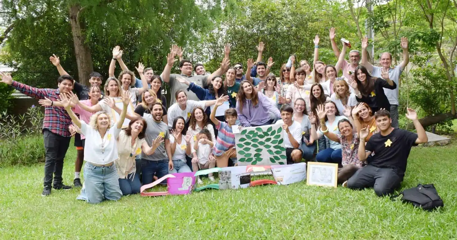 Encuentro Emular 2024: Un espacio de crecimiento y conexión para becarios