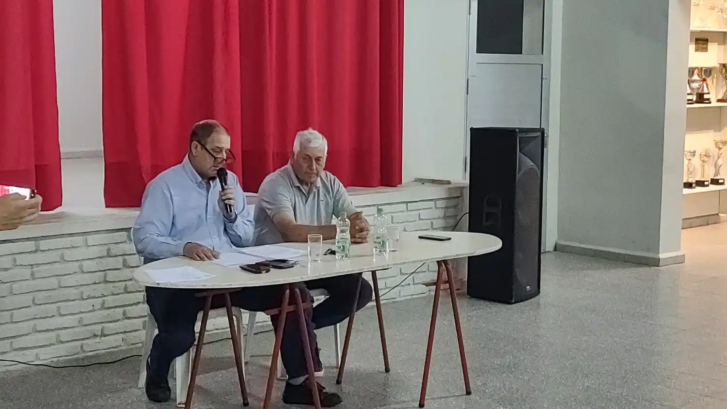 Productores y autoridades comunales debatieron el esquema de pago por la obra de la Ruta 70-S - 3