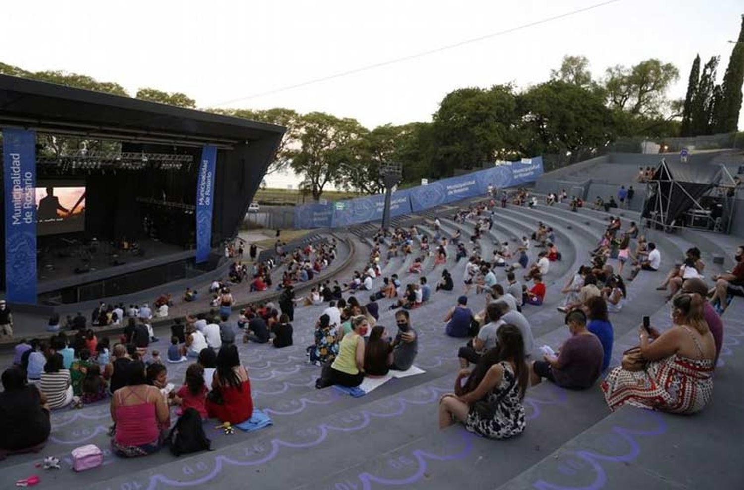 Rosario celebra el Día de la Primavera con shows musicales