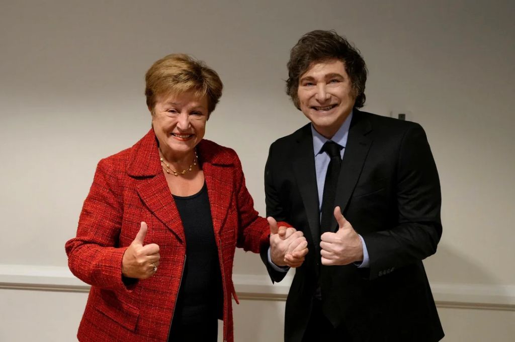Milei y Georgieva, y una foto que se repetiría este martes en Nueva York,
