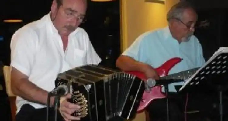 El tango los unió… el tango los formó