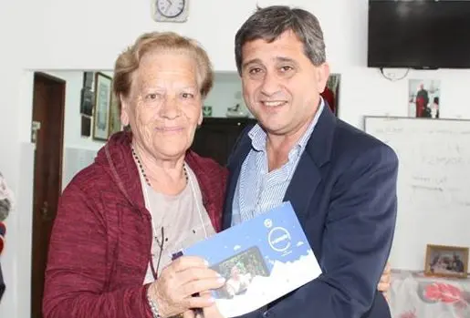 Se realizará el acto de entrega de 252 tablets a adultos mayores