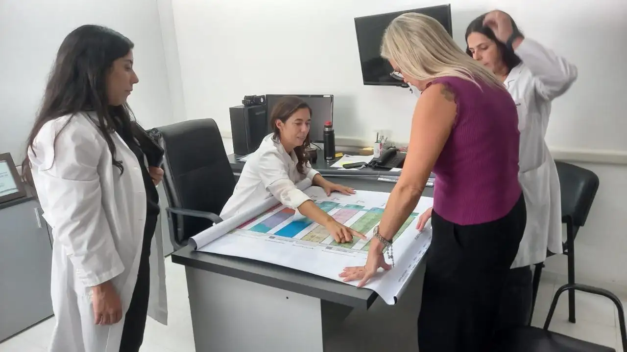 La Dirección del Hospital se reunió con autoridades provinciales por la reactivación de la obra del Hospital Bicentenario