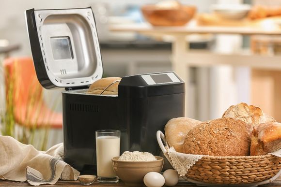 La evolución de los hornos y máquinas para pan en el hogar