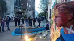 “Nadie se salva solo”: una muestra que unió Arte y Derechos Humanos en
nuestras calles