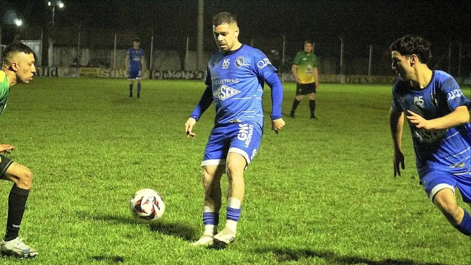 Deportivo superó a Unión del Suburbio 3 a 1. Crédito: María Nieves Arnold