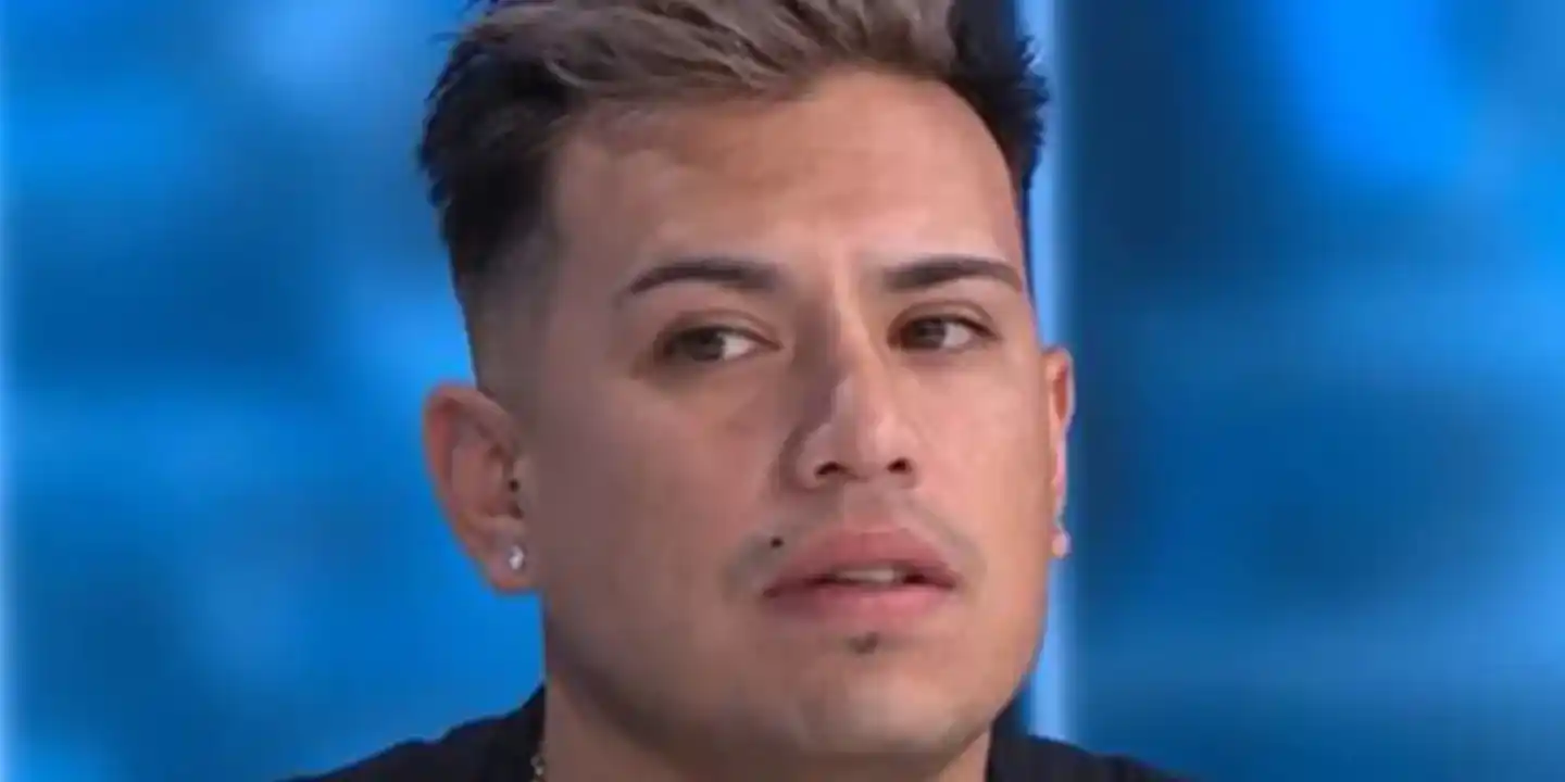 Gonzalito de Los Wachiturros se cayó de un escenario y lucha por su vida