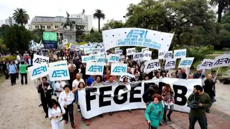 Estatales bonaerenses: Uno de los gremios pidió que se adelante a mayo el aumento de julio