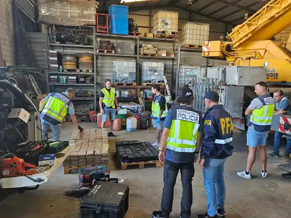 Buscan al capo detrás de los 500 kilos de cocaína hallados en un torno: la sospecha de los investigadores