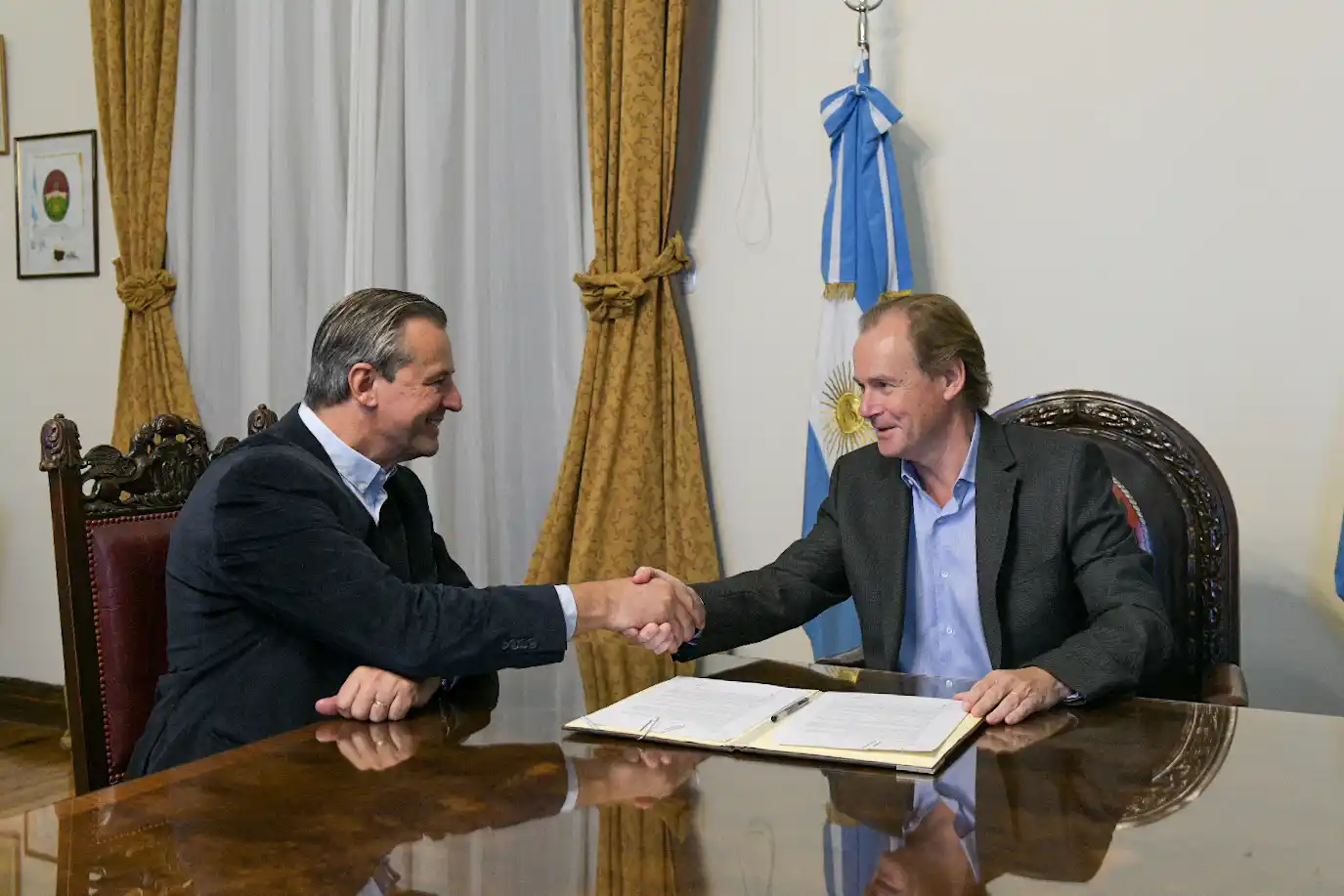 Bordet y Bahl quieren consenso, pero no descartan internas