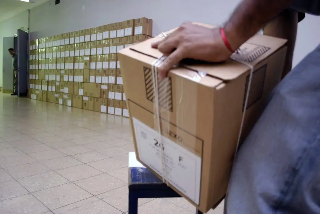 Desde el Correo defendieron la informatización del operativo electoral por ser más seguro