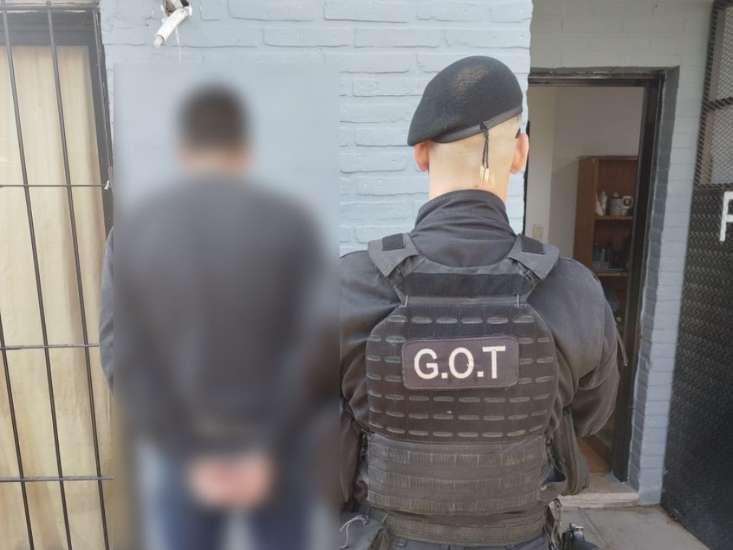 Detuvieron a un hombre que protagonizaba disturbios en la plaza central