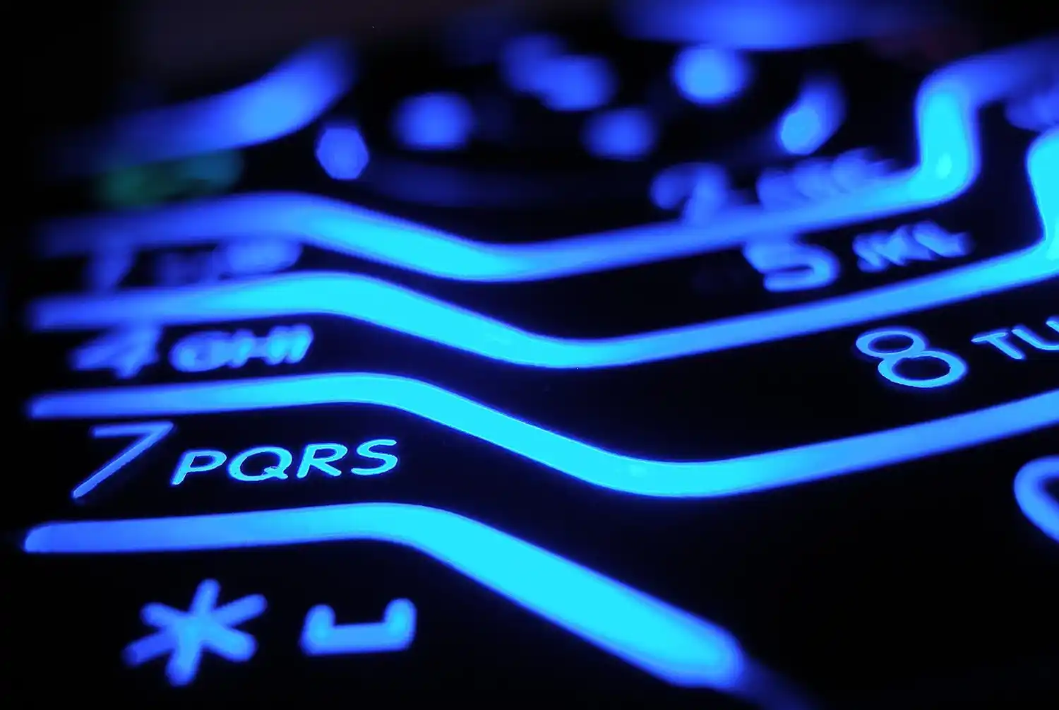 Corona apps: ¿una táctica de los gobiernos para vigilarnos? – Testigo Directo