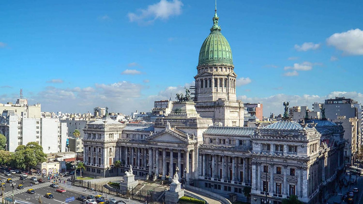 El Gobierno oficializó la convocatoria a sesiones extraordinarias del Congreso, que arrancan hoy martes