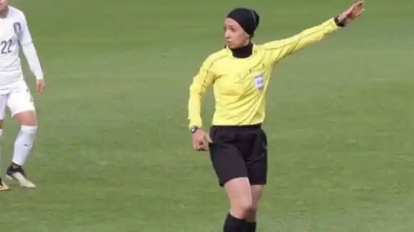 Una mujer dirigirá por primera vez un partido de fútbol masculino en Irán