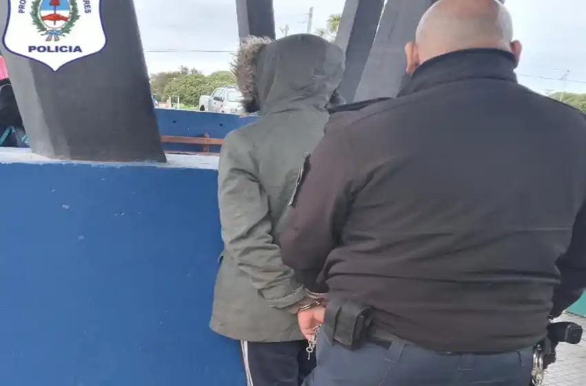 Santa Clara: lo detienen tras robarle un celular a un peatón