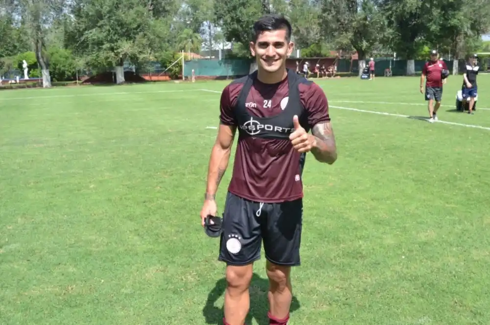 Leandro Maciel cerca de ser el primero en incorporarse