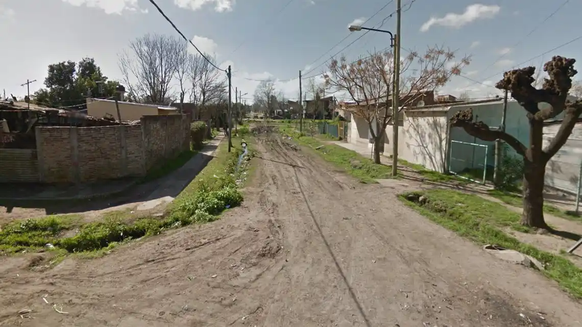 Florencio Varela: Estranguló a su esposa con un pañuelo y luego intentó degollarse