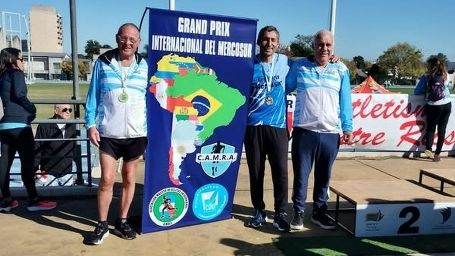 Atletismo Master: necochenses ganaron medallas en Entre Ríos