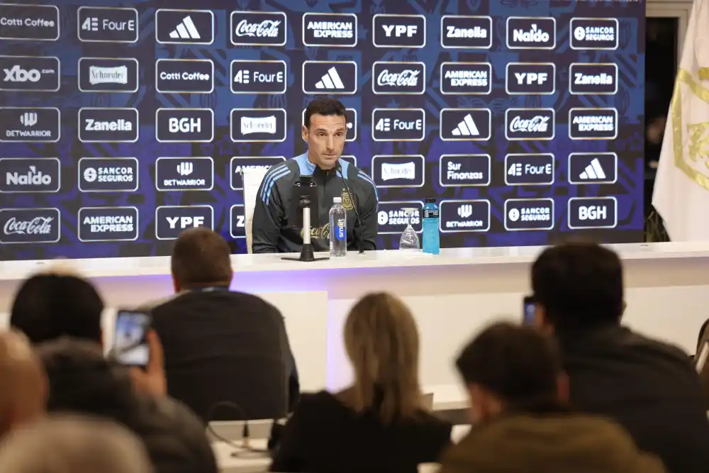 FOTO AFA Scaloni se refirió a varios temas.