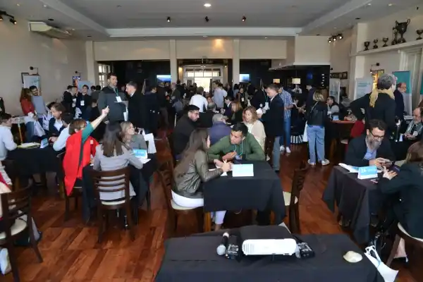 Positivo balance de la ronda de negocios multisectorial con empresarios, comerciantes y emprendedores de Chascomús