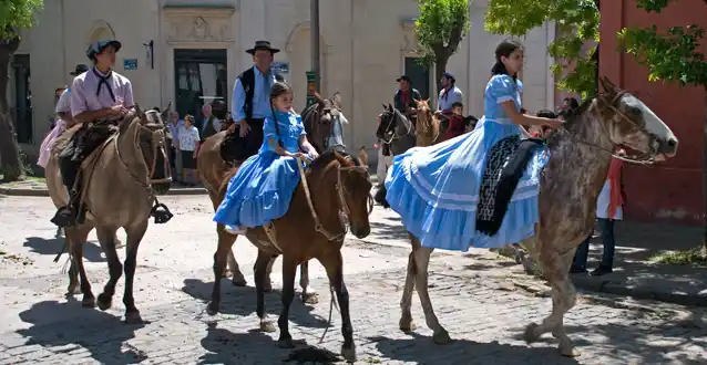 Fiestas bonaerenses: Oklobeer Fest de Lobería, cordero en Alem, payadores en Dorrego y más cerveza en Pinamar 