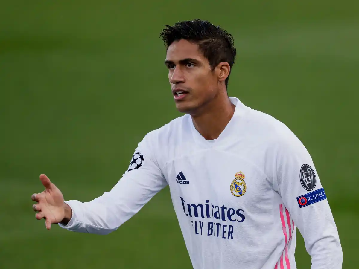 El francés Varane pasó al Manchester United