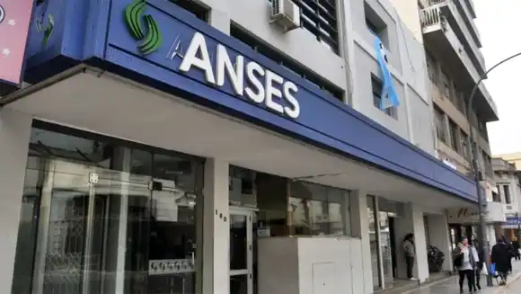 El Gobierno nacional confirmó el bono de $ 70.000 para jubilados en noviembre