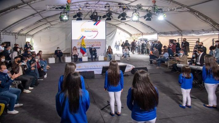 ¿INCONFORMISMO EN COLOMBIA? Jóvenes criticaron reunión con Iván Duque: “No se pudo concretar nada”